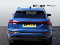 Używany Audi e-tron Performance 225 kW (306 KM) 2025 Niebieski SUV