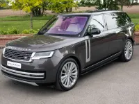 Begagnad Land Rover Range Rover First Edition 2023 Grå SUV