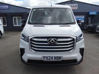Usado Maxus V90 147 HP (108 kW) 2024 Branco Van