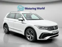 Usado VW Tiguan R-line Edition 150 CV (110 kW) 2023 Blanco SUV