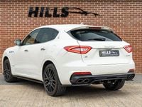 Used Maserati Levante 350 HP (257 kW) 2019 White SUV