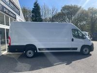 Begagnad Peugeot Boxer 2024 Vit Van