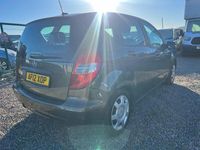 Begagnad Mercedes A160 Classic 82 HK (60 kW) 2012 Brun Halvkombi