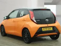 Used Toyota Aygo X-cite 72 HP (52 kW) 2019 Orange Hatchback