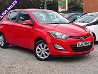 Used Hyundai i20 Active 85 HP (62 kW) 2012 Red Hatchback