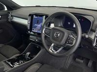 Used Volvo XC40 Plus 161 HP (118 kW) 2025 Silver SUV