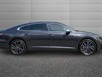 Usado VW Arteon R 320 HP (235 kW) 2023 Cinzento Citadino