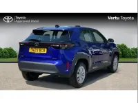Used Toyota Yaris Cross 113 HP (83 kW) 2025 Blue SUV