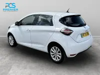 Used Renault Zoe Version S 100 kW (136 HP) 2022 Glacier white Hatchback