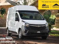 Used Vauxhall Vivaro 125 HP (91 kW) 2019 White MPV