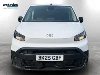 Used Toyota Proace 120 HP (88 kW) 2025 White MPV
