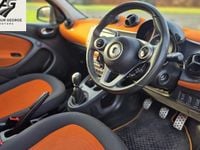 Used Smart ForFour Edition #1 90 HP (66 kW) 2015 Grey Hatchback