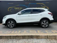 Used Nissan Qashqai N-Connecta 2020 White SUV