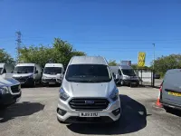 Used Ford Transit Custom Limited 130 HP (95 kW) 2019 Silver Van