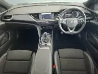Used Vauxhall Insignia SRi 165 HP (121 kW) 2019 Silver Hatchback
