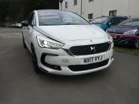 Used DS Automobiles DS5 Performance 150 HP (110 kW) 2017 White Hatchback