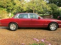 Used Jaguar XJ 290 HP (213 kW) 2001 Sedan