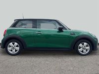 Usado Mini Cooper Classic 134 HP (98 kW) 2023 Verde Citadino