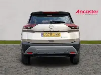 New Nissan X-Trail Acenta Premium 213 HP (156 kW) 2025 Silver SUV