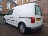 Usado VW Caddy Startline 75 CV (55 kW) 2016 Blanco Monovolumen