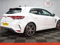 Used Renault Mégane IV Trophy 300 HP (220 kW) 2021 White Hatchback