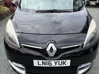 Używany Renault Grand Scénic IV Dynamique 110 KM (80 kW) 2016 Czarny Minivan