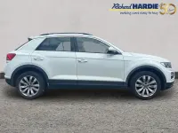 Used VW T-Roc SE 148 HP (108 kW) 2021 White SUV