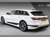 Używany Audi A6 e-tron S-Line 266 kW (362 KM) 2025 Biały Kombi