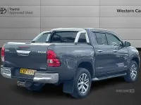 Used Toyota HiLux 150 HP (110 kW) 2019 Grey Pickup
