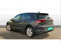 Usado VW Golf VIII Life 128 HP (94 kW) 2021 Cinzento Citadino