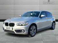 Usado BMW 118 Sport Line 150 CV (110 kW) 2017 Plateado Utilitario