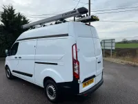 Used Ford Transit Custom S 105 HP (77 kW) 2020 White Van