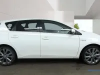 Usado Toyota Auris Hybrid 2015 Branco Citadino