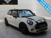 Używany Mini Cooper S Hatch 192 KM (141 kW) 2015 Biały Hatchback