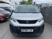 Used Peugeot Expert 2019 Silver Van