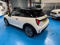 Used Mini Cooper Classic 2024 White Hatchback
