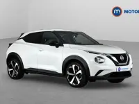 Used Nissan Juke Tekna 114 HP (83 kW) 2023 White SUV