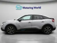 Second-hand Citroën e-C4 Shine 100 kW (136 CP) 2023 Hatchback
