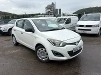 Used Hyundai i20 Classic 2012 White Hatchback