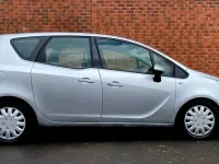 Used Vauxhall Meriva 2010 Silver MPV