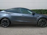 Used Tesla Model Y Long Range AWD 286 kW (389 HP) 2025 SUV