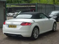 Used Audi TT Roadster Sport 180 HP (132 kW) 2016 White Cabriolet