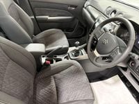 New Suzuki Vitara 2026 White SUV