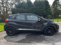 Used Renault Captur Dynamique 90 HP (66 kW) 2014 Black SUV