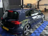 Used VW Golf VII R 295 HP (216 kW) 2016 Blue Hatchback