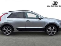 Gebraucht Kia Niro 127 PS (93 kW) 2025 Grau SUV