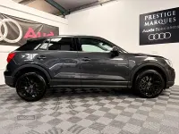 Używany Audi Q2 Black Edition 150 KM (110 kW) 2022 Szary SUV