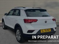 Used VW T-Roc SE 115 HP (84 kW) 2020 Pure white SUV