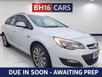Used Vauxhall Astra 2015 White Estate