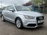 Begagnad Audi A1 Business 105 HK (77 kW) 2012 Silver Halvkombi